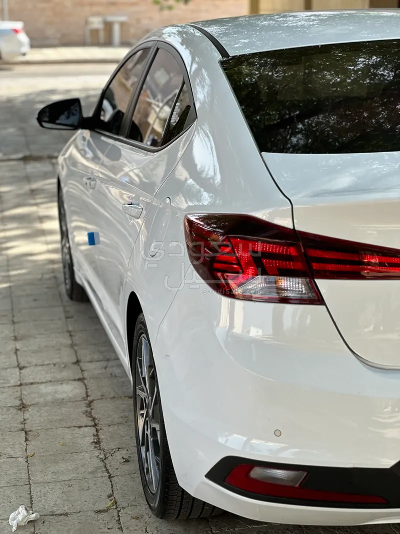 2020 هيونداي النترا