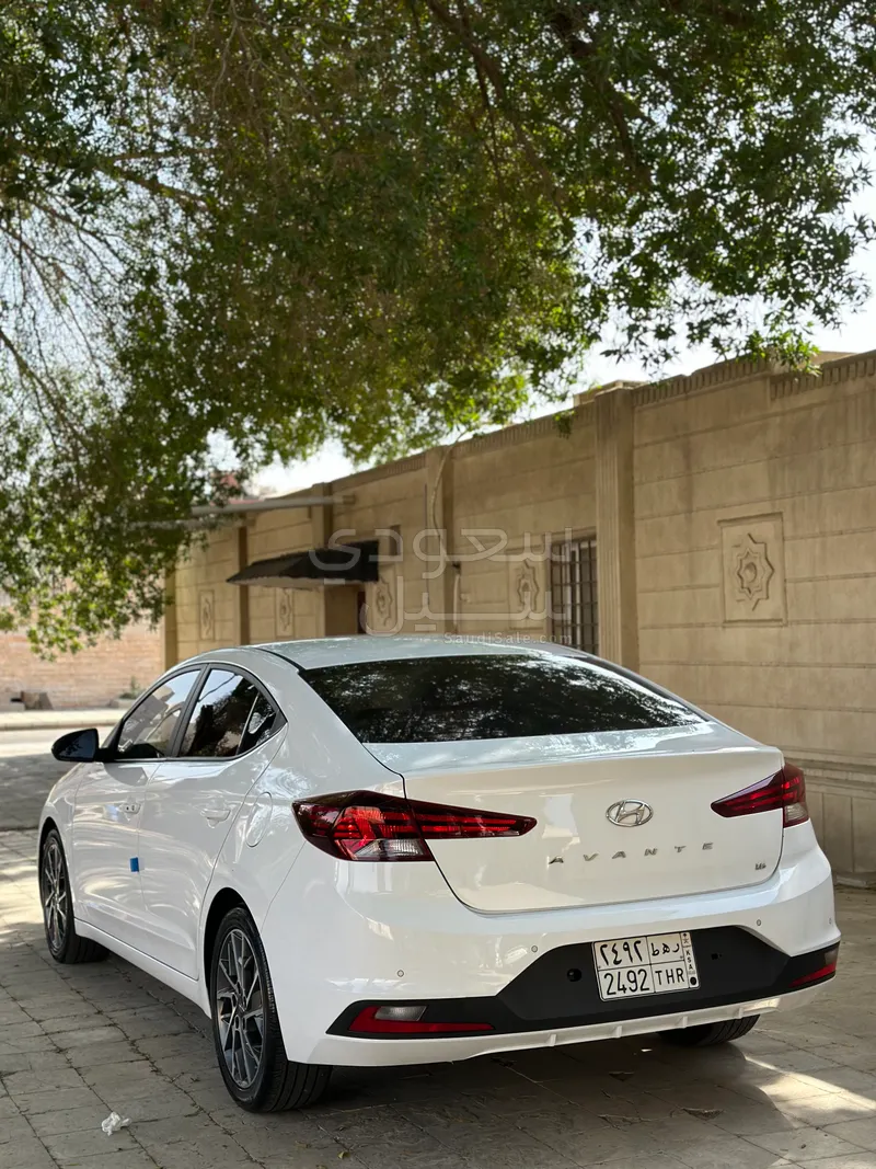 2020 هيونداي النترا