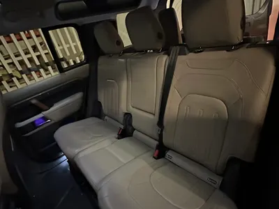 2020 لاند روفر ديفيندر 110