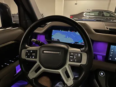 2020 لاند روفر ديفيندر 110