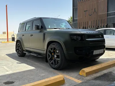2020 لاند روفر ديفيندر 110