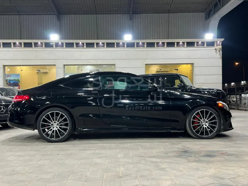 2017 مرسيدس - بنز سي 300