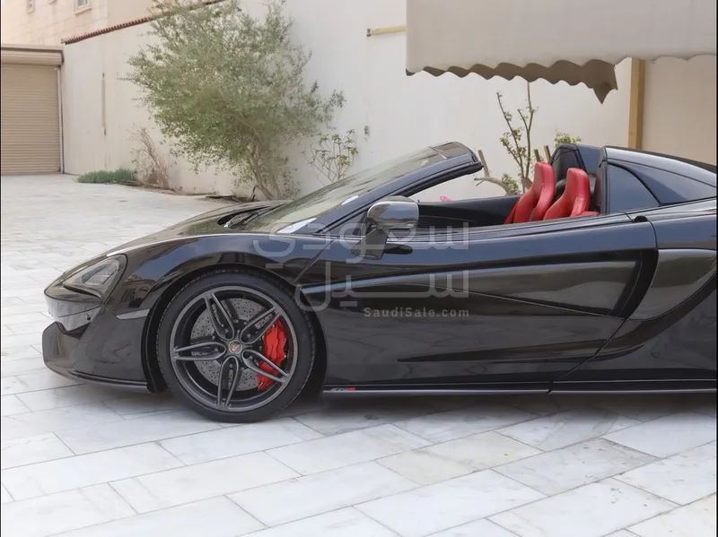2018 مكلارين 570 اس سبايدر
