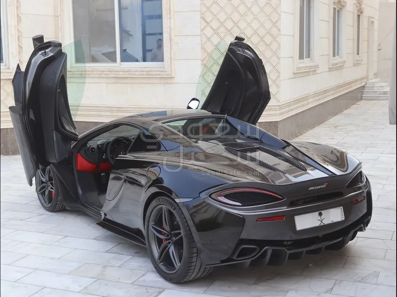 2018 مكلارين 570 اس سبايدر