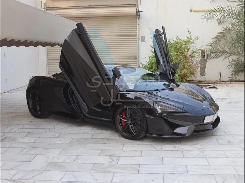 2018 مكلارين 570 اس سبايدر