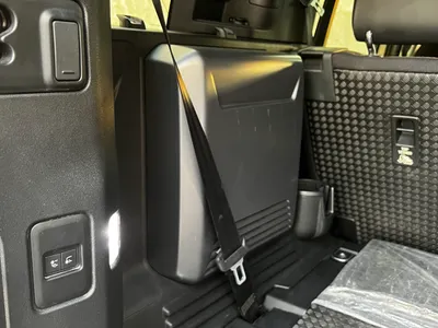 2020 لاند روفر ديفيندر اكس 110