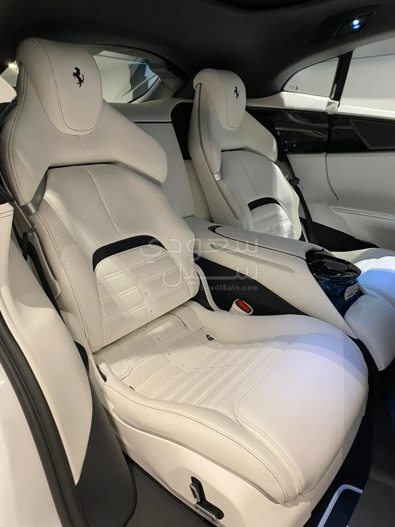 2026 فيراري بوروسانجوي