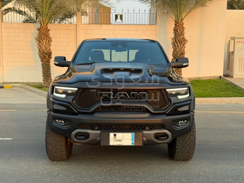 2022 دودج رام تي ار اكس
