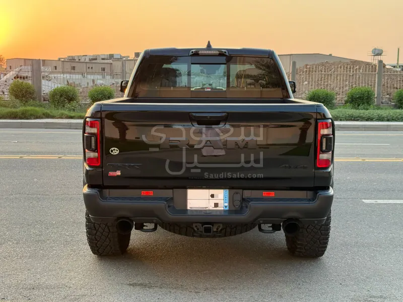 2022 دودج رام تي ار اكس