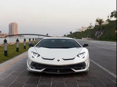 2021 لمبرجيني افنتادور إس في جاي