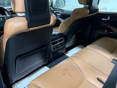 2015 لكزس إل إكس 570 اس