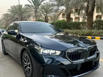 2024 بي ام دبليو الفئة الخامسة 520 أي إم كت