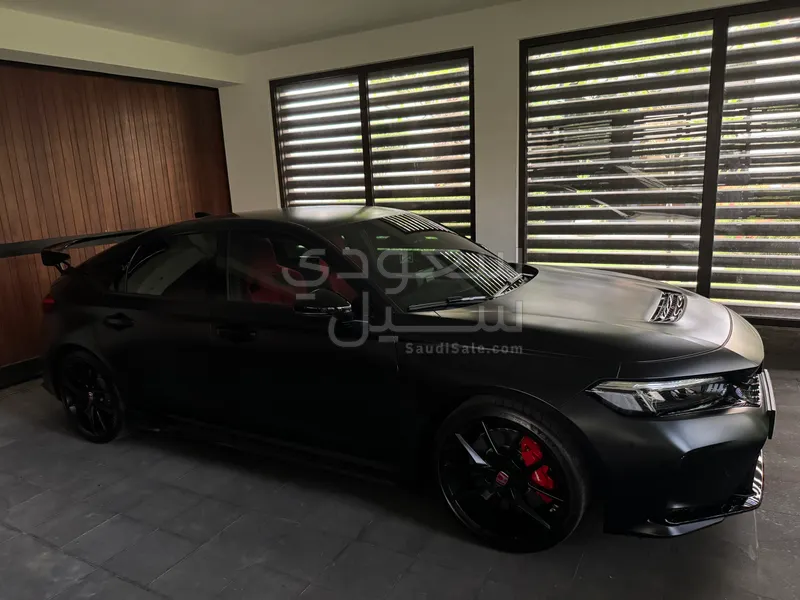 2025 هوندا سيفيك تايب ار