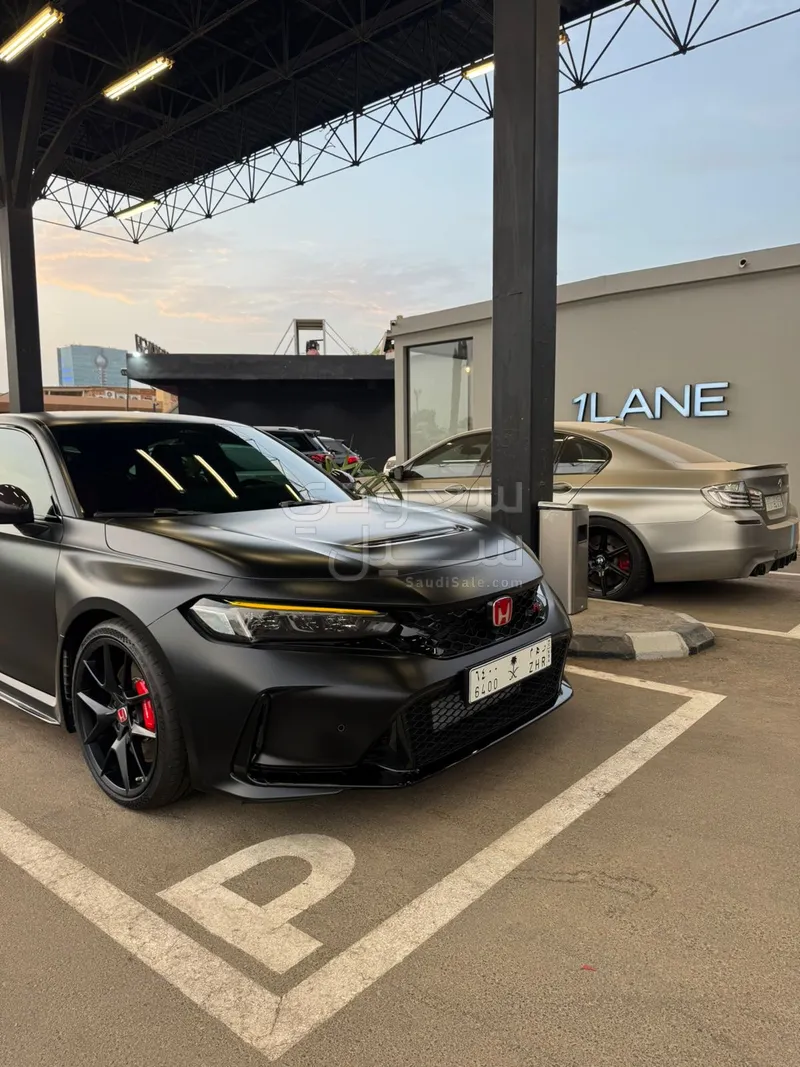 2025 هوندا سيفيك تايب ار