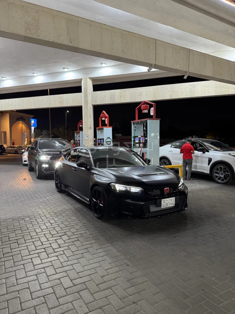 2025 هوندا سيفيك تايب ار