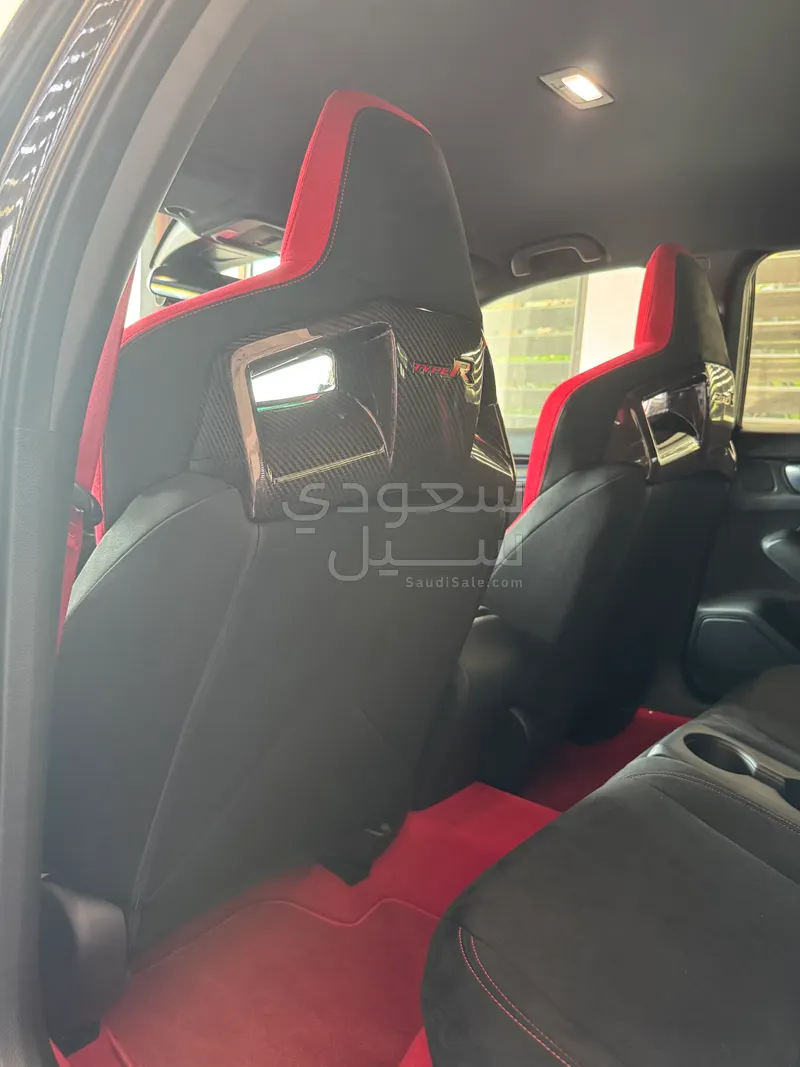 2025 هوندا سيفيك تايب ار