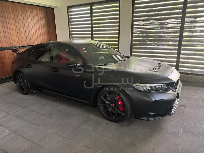 2025 هوندا سيفيك تايب ار