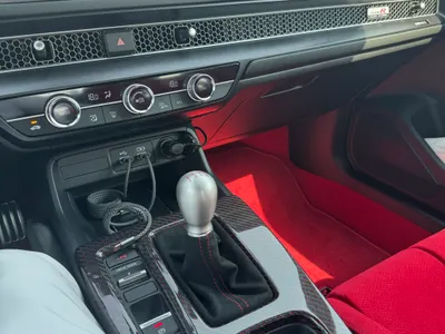 2025 هوندا سيفيك تايب ار