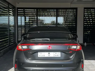 2025 هوندا سيفيك تايب ار