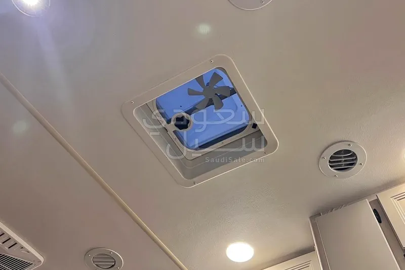 2023 فورد موتر هوم كارافان