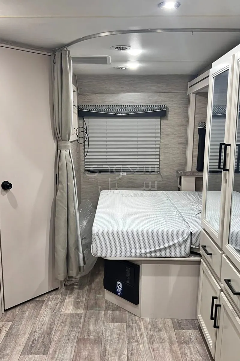 2023 فورد موتر هوم كارافان