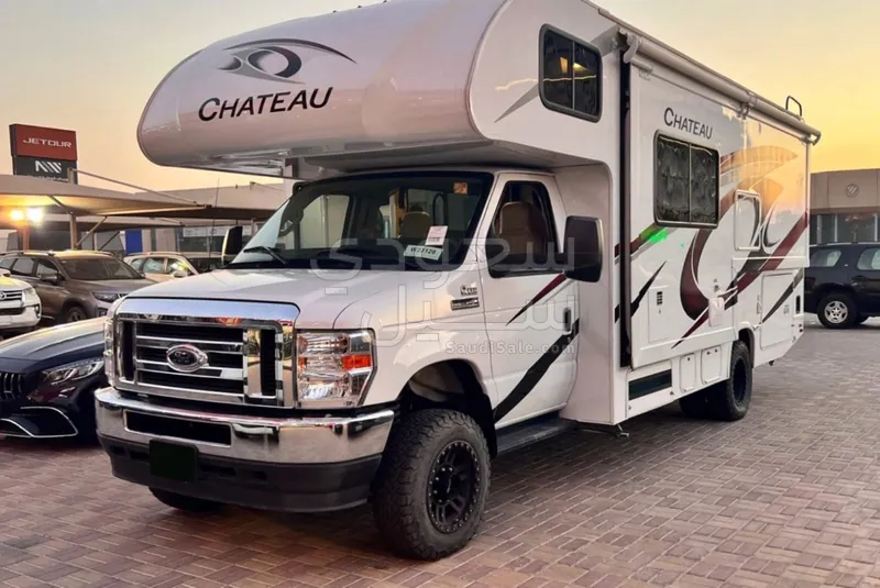 2023 فورد موتر هوم كارافان