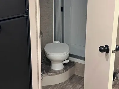 2023 فورد موتر هوم كارافان