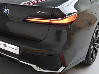 2026 بي ام دبليو الفئة السابعة 735أي