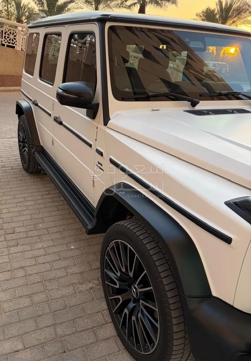 2025 مرسيدس - بنز جي 63 أي إم جي