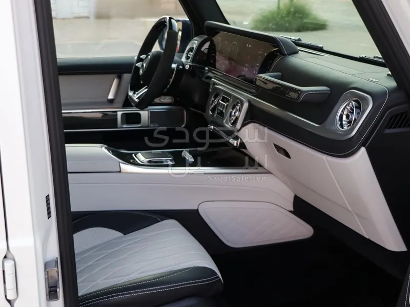 2025 Mercedes-Benz G 63 AMG