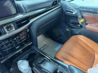 2019 لكزس إل إكس 570 بلاك اديشن