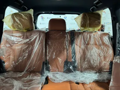 2019 لكزس إل إكس 570 بلاك اديشن