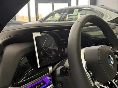 2026 بي ام دبليو الفئة السابعة 735أي