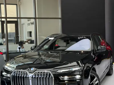 2026 بي ام دبليو الفئة السابعة 735أي