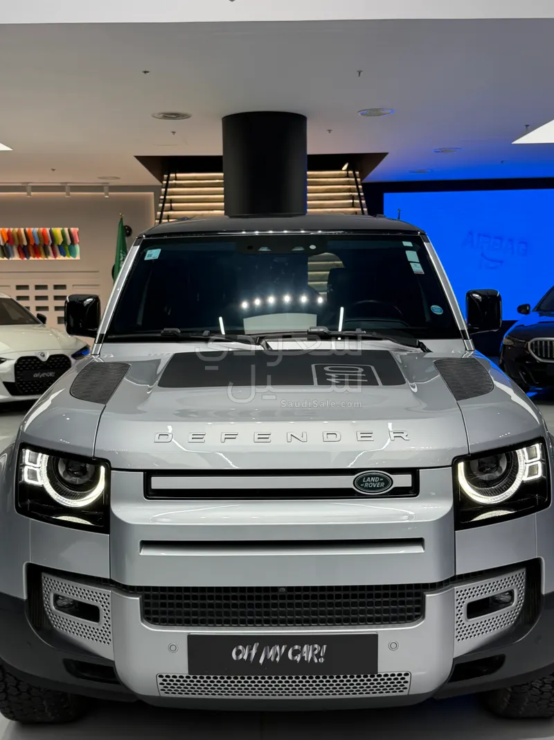 2020 لاند روفر ديفيندر اتش اس اي