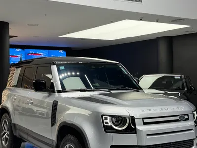 2020 لاند روفر ديفيندر اتش اس اي