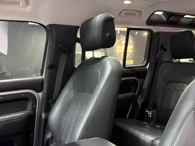 2020 لاند روفر ديفيندر اتش اس اي