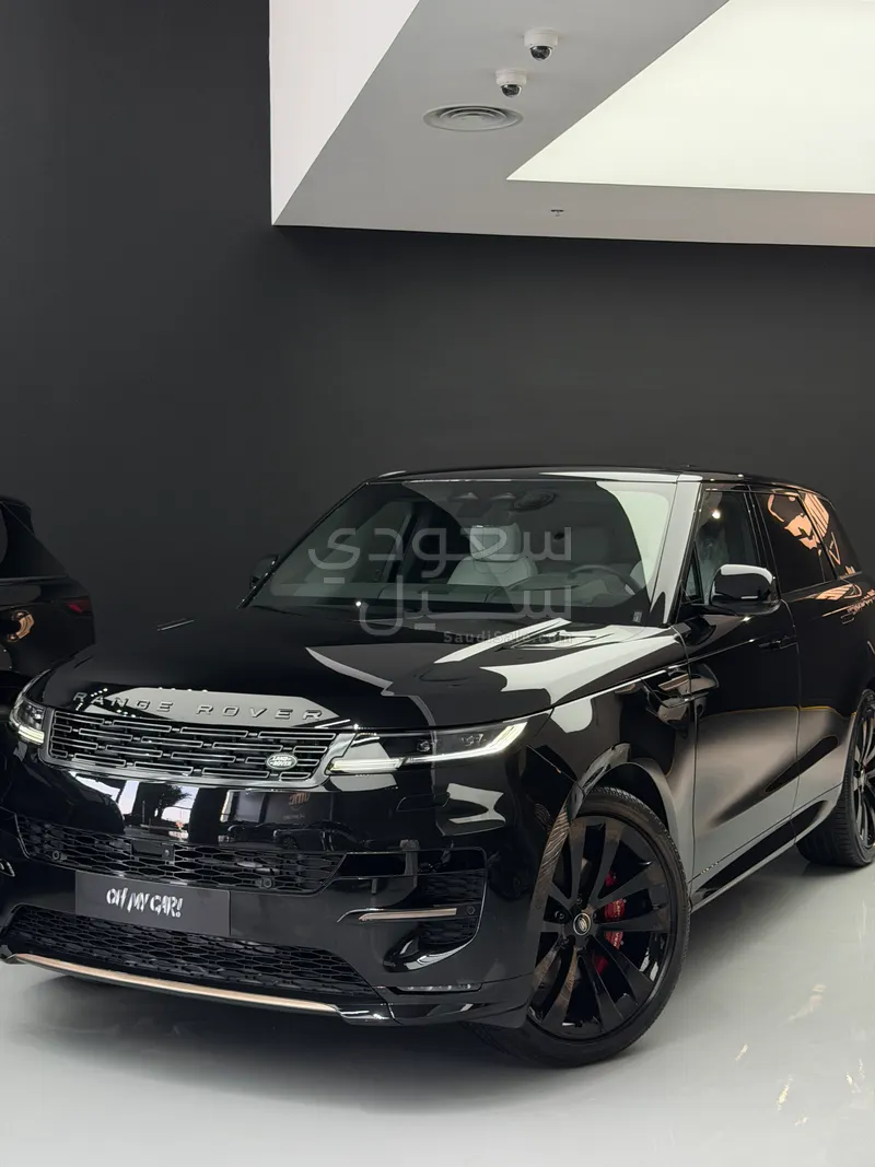 2025 لاند روفر رينج روفر سبورت اتش اس اي