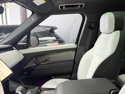 2025 لاند روفر رينج روفر سبورت اتش اس اي