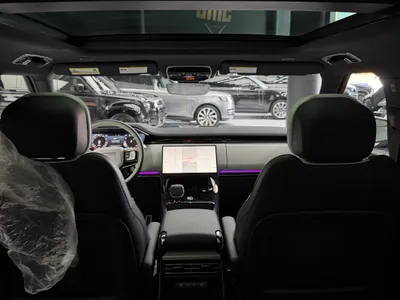 2025 لاند روفر رينج روفر سبورت اتش اس اي