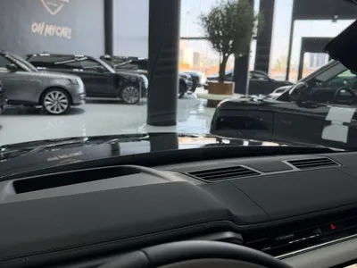 2025 لاند روفر رينج روفر سبورت اتش اس اي