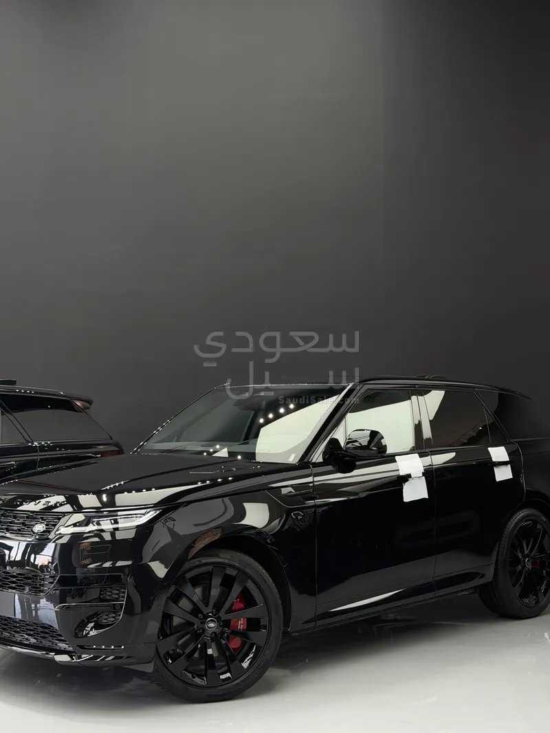 2025 لاند روفر رينج روفر سبورت اتش اس اي