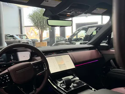 2025 لاند روفر رينج روفر سبورت اتش اس اي