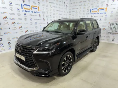 2020 لكزس إل إكس 570 بلاك اديشن