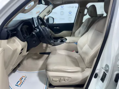 2022 تويوتا لاند كروزر في اكس ار