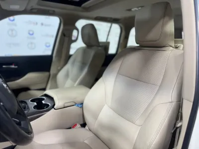 2022 تويوتا لاند كروزر في اكس ار