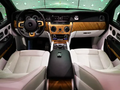 2024 رولز رويس كولينان