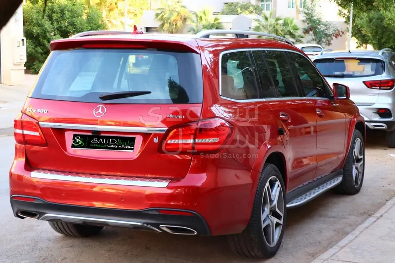 2017 مرسيدس - بنز جي إل إس 500