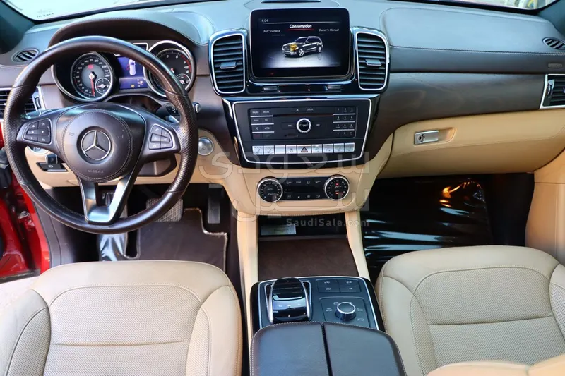 2017 مرسيدس - بنز جي إل إس 500