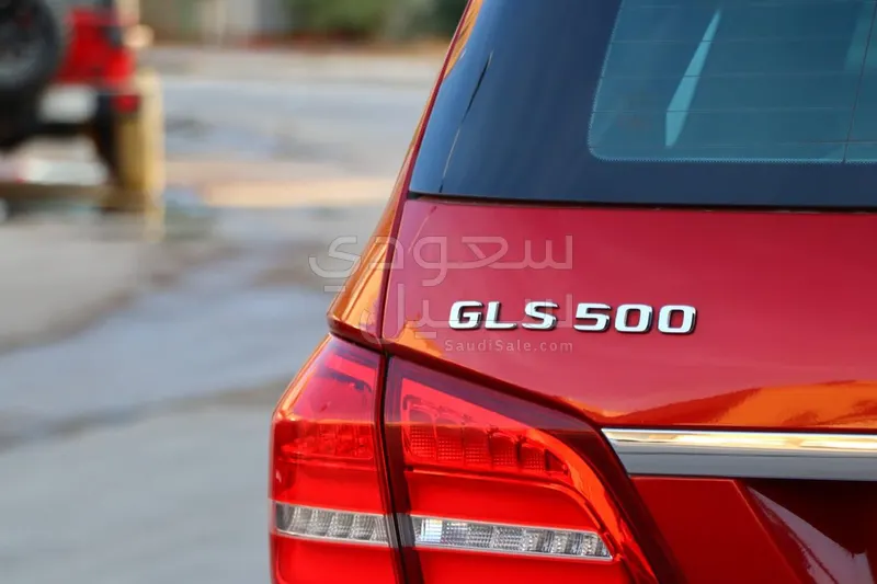 2017 مرسيدس - بنز جي إل إس 500